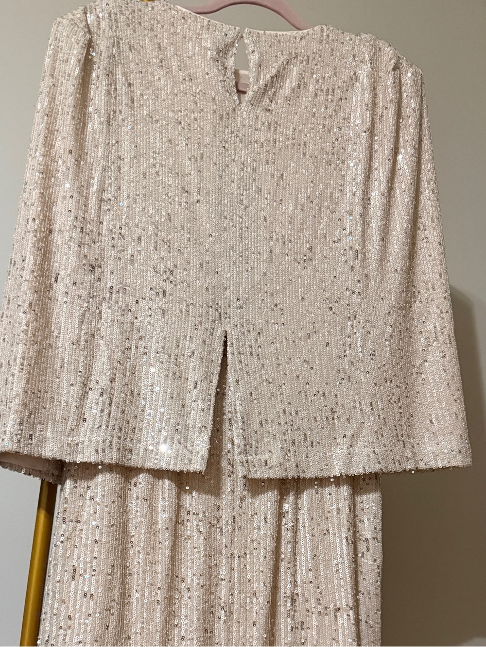 Maddy Sequin Bodycon Dress - Picture 6 of 8